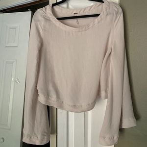 Free People light pink bellbottom Sleeve Top,Sz M!